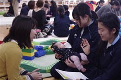「うまれる」授業で 命の大切さ学ぶ 旭川藤女子高校