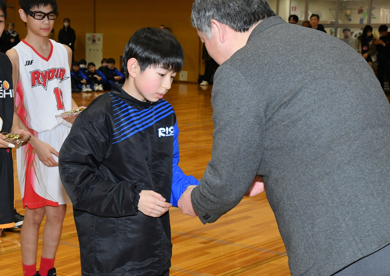 s-DST_3034 s-DST_3034