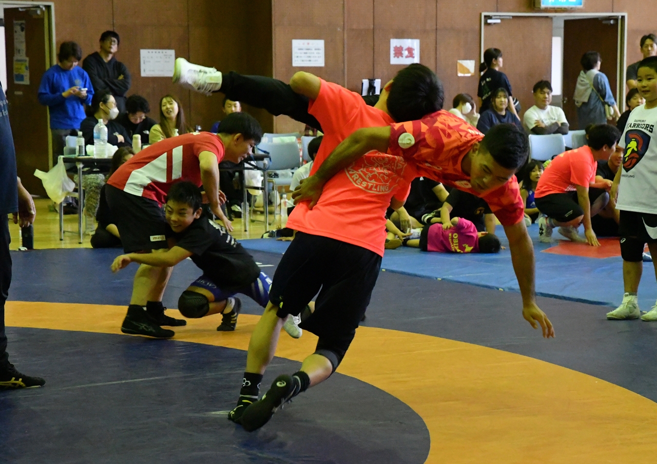 s-DST_0203