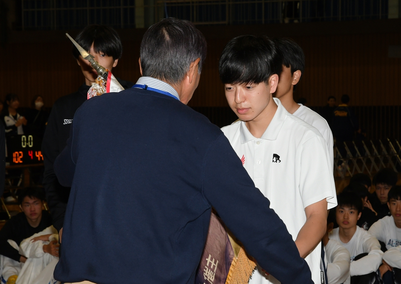 s-DST_0704 s-DST_0704